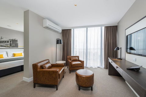 Peppers Docklands - Dalby Accommodation 28