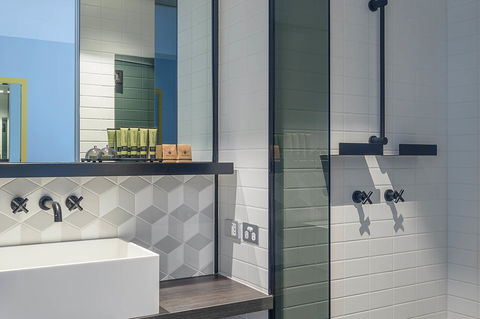 Peppers Docklands - Dalby Accommodation 26