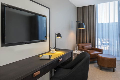 Peppers Docklands - Dalby Accommodation 12