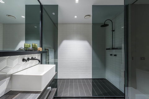 Peppers Docklands - Dalby Accommodation 21