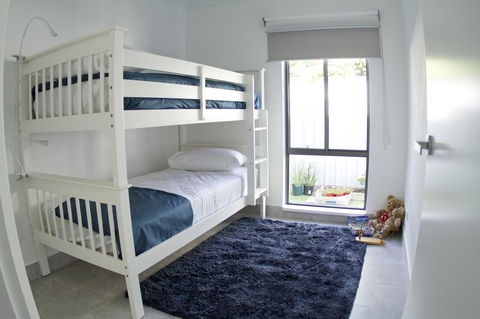 16 King Street - Dalby Accommodation 3