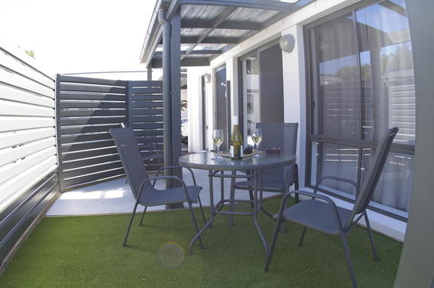 16 King Street - Dalby Accommodation 16