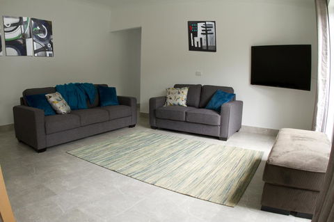16 King Street - Dalby Accommodation 21
