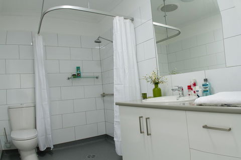 16 King Street - Dalby Accommodation 22