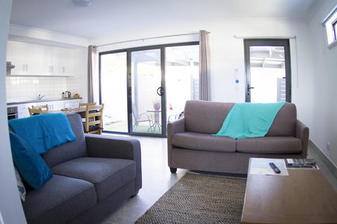 16 King Street - Dalby Accommodation 12
