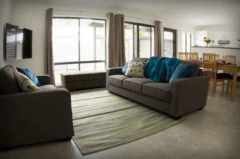 16 King Street - Dalby Accommodation 27