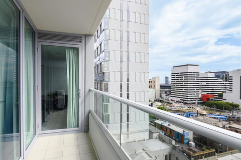 Brady Apartment Hotel Flinders Street - Dalby Accommodation 5