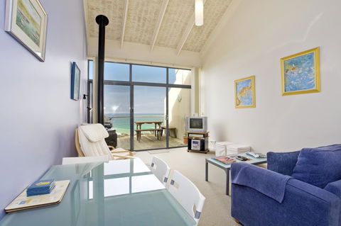 5 Whitecrest Great Ocean Road Resort - Ocean Views - Dalby Accommodation 13