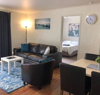 Willow Dene Holiday Apartments - Dalby Accommodation