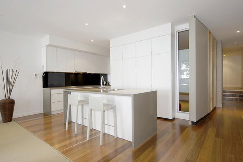 C-Scape Water Front Apartment - Dalby Accommodation 1