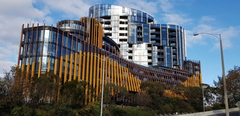 Ivanhoe Apartments - Dalby Accommodation 13
