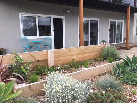 The Wheelhouse - 2BR Waterfront Apt In Town - Dalby Accommodation 19