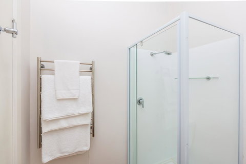 Cottages For Couples - Dalby Accommodation 1