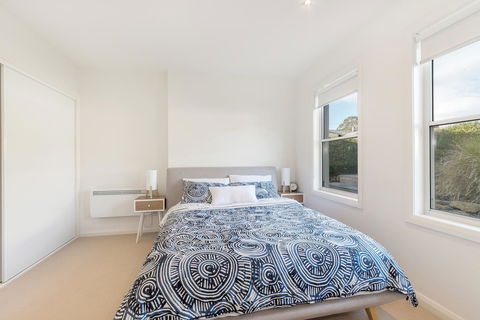 Beach Belle - Dalby Accommodation 11