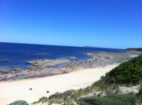 Stunning Waterfront Only 10 Minutes To Phillip Island - FREE EV UNIT 7kW For Electric Cars - Pet Friendly, Fireplace FREE WIFI Wine & Chocolates - Dalby Accommodation 28
