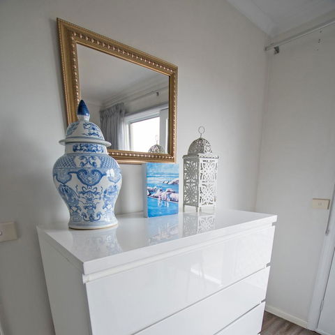 Stunning Waterfront Only 10 Minutes To Phillip Island - FREE EV UNIT 7kW For Electric Cars - Pet Friendly, Fireplace FREE WIFI Wine & Chocolates - Dalby Accommodation 21