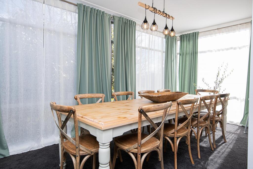 Orange NSW Dalby Accommodation