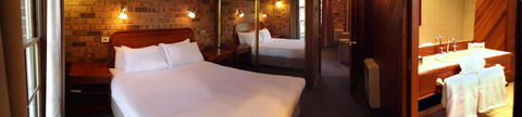 The Carrington Inn - Bungendore - Dalby Accommodation 2