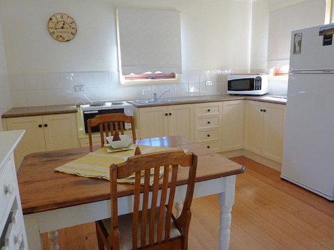 The Dairy - Kangaroo Valley - Dalby Accommodation 2