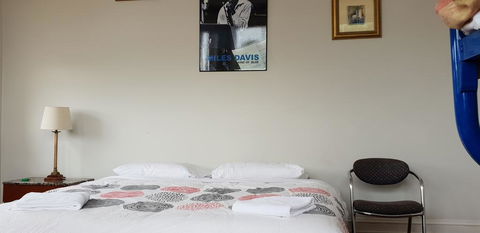 The Eastern Hotel - Dalby Accommodation 1