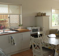 The Friendly Chat Bed and Breakfast - Dalby Accommodation