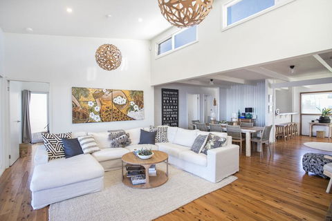 The G-Shack Rennies Beach, Ulladulla - Dalby Accommodation 0