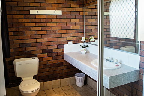 The Gallery Motor Inn - Dalby Accommodation 2
