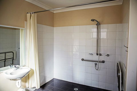 The Gallery Motor Inn - Dalby Accommodation 3