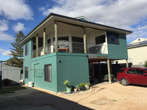 The Jewel Of The Bay - Dalby Accommodation 1