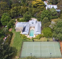 The Kangaloon House - Dalby Accommodation