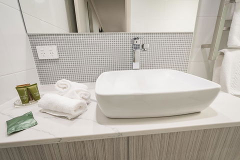 The Lighthouse Hotel - Dalby Accommodation 1