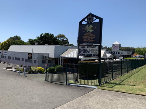 The Oaks Hotel Motel - Dalby Accommodation 0