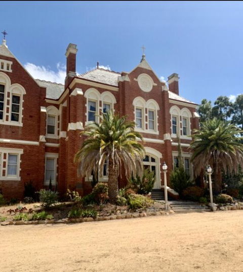 The Old Convent St Arnaud - Dalby Accommodation 3