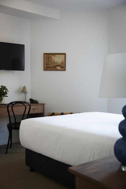 The Provincial Ballarat - Dalby Accommodation 3