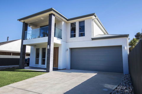 The Races Complex - Dalby Accommodation 0
