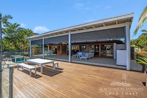 The Savoy Beach House - Dalby Accommodation 3