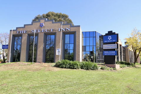 The Select Inn Penrith - Dalby Accommodation 0