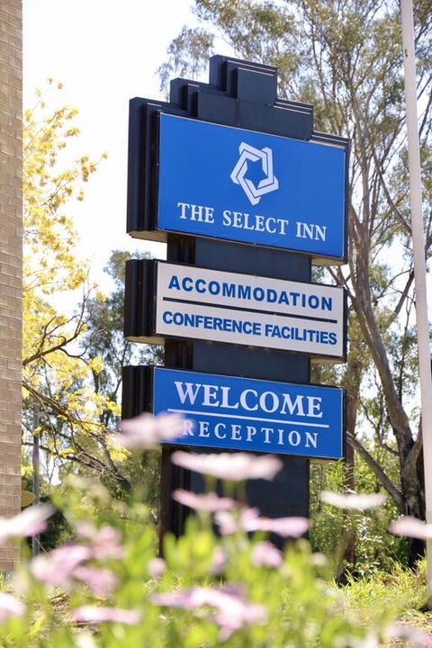 The Select Inn Penrith - Dalby Accommodation 3