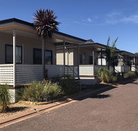 The Sundowner Cabin  Tourist Park - Dalby Accommodation