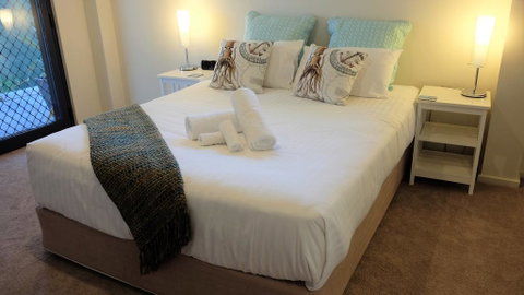 THE TIN SHED Couples Accommodation At Bay Of Fires - Dalby Accommodation 2