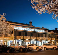The Woolpack Hotel - Dalby Accommodation