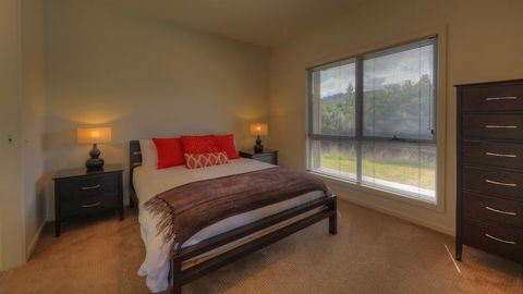 Tides Reach - Dalby Accommodation 3