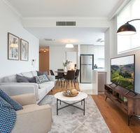 Tidy Apartment with Balcony and Parking Near Trains - Dalby Accommodation