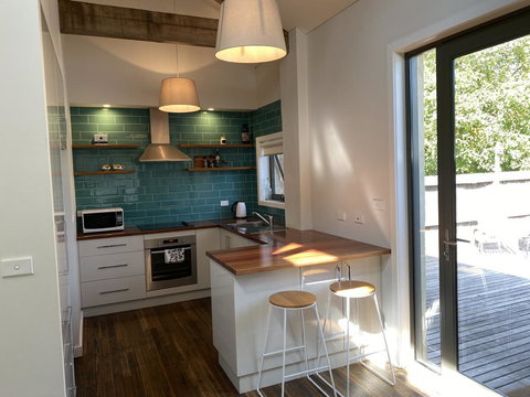 Timboon Toybox Apartments - Dalby Accommodation 1