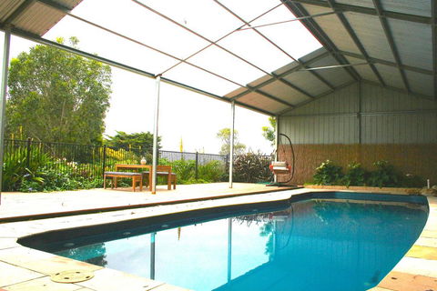 Tindoona Cottages - Dalby Accommodation 3