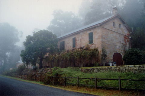 Tizzana Winery Bed And Breakfast - Dalby Accommodation 0