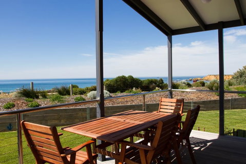 Torquay Foreshore Caravan Park - Dalby Accommodation 0