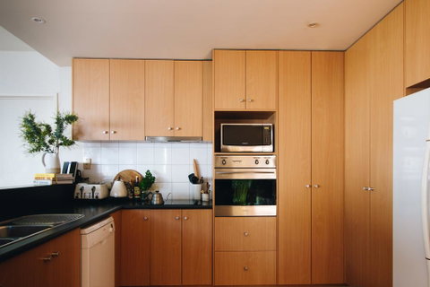 Torquay Retreats Aus - Eighteen Beach - Dalby Accommodation 3