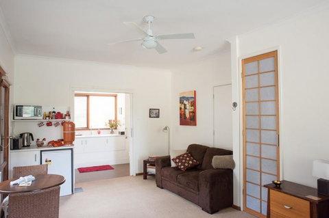 TorquayToongahra BnB - Dalby Accommodation 2