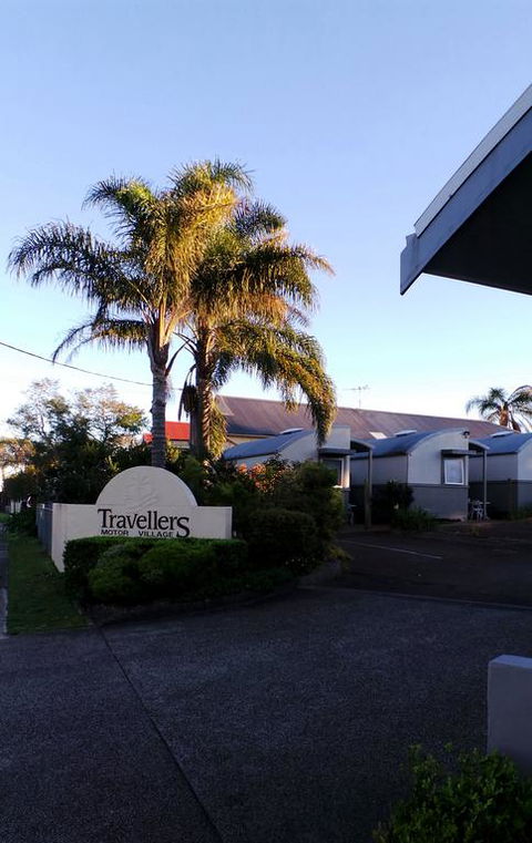 Travellers Motor Village - Dalby Accommodation 3